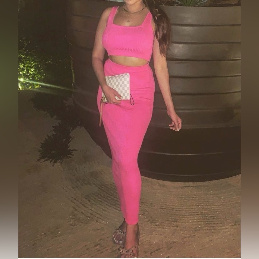 Vibrant Pink Ribbed Two-Piece Set - Picture 2 of 2